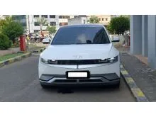 2022 Hyundai IONIQ 5 0.0 Signature Long Range SUV putih 38 ribuan