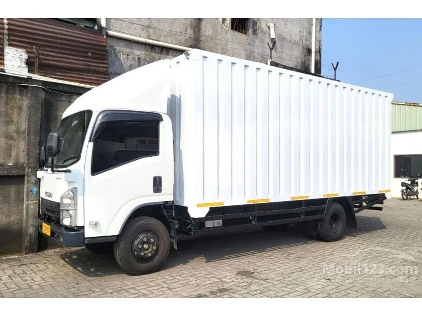 Jual Mobil Isuzu Elf 2023 NMR 81 U 4.8 di DKI Jakarta Manual Trucks Putih Rp 379.500.000