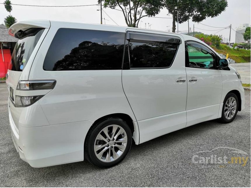 Toyota vellfire 2010