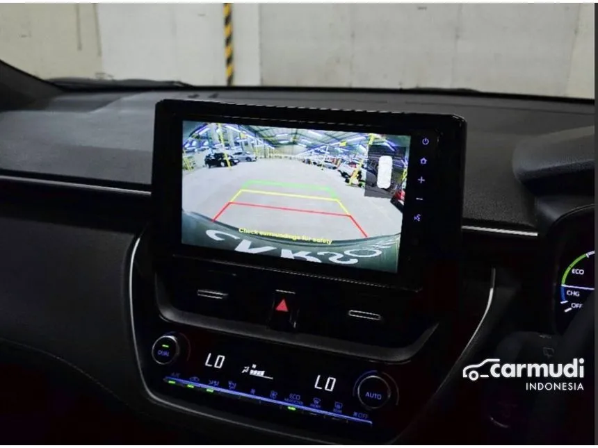 2022 Toyota Corolla Cross Hybrid SUV