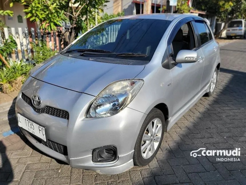Jual Mobil Toyota Yaris 2012 E 1.5 di Jawa Timur Automatic Hatchback Silver Rp 128.000.000