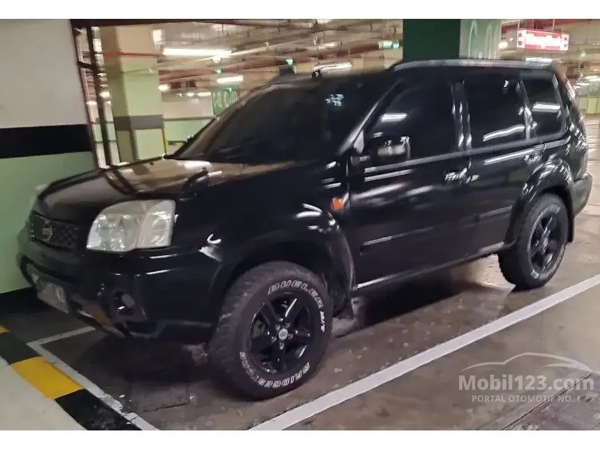 Jual Mobil Nissan X
