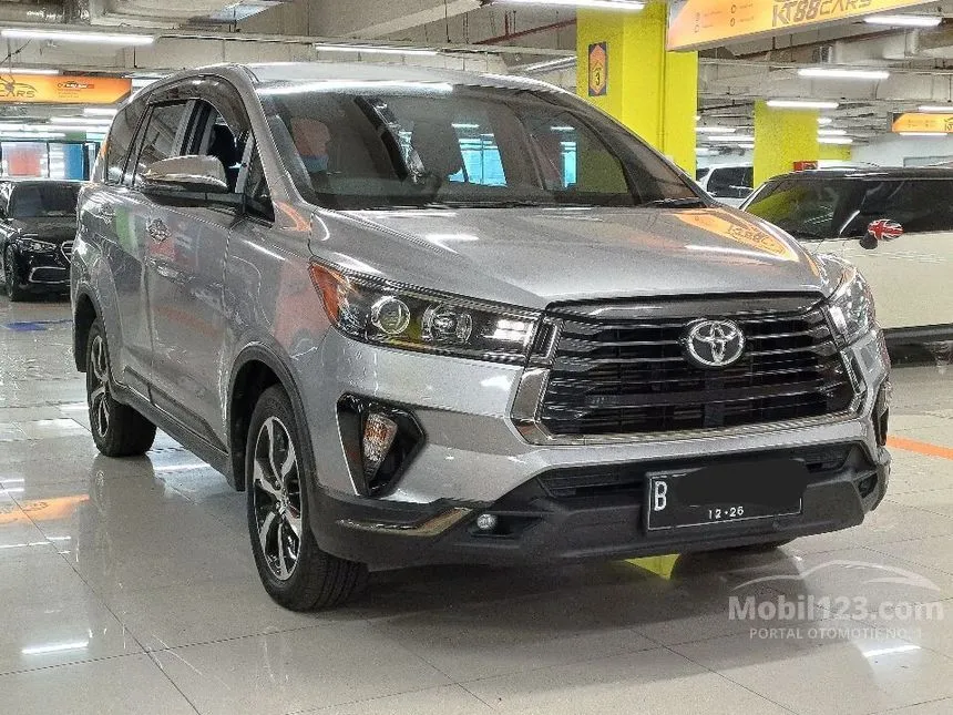 Jual Mobil Toyota Innova Venturer 2021 2.4 di DKI Jakarta Automatic Wagon Silver Rp 439.000.000