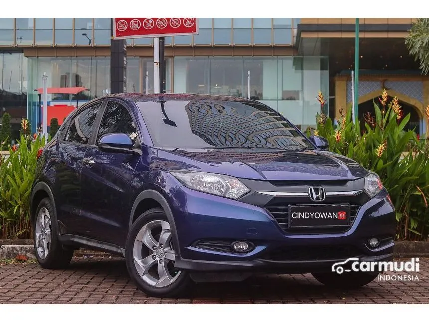 Jual Mobil Honda HR