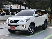 2015 Toyota Fortuner 2.8 (ปี 15-18) V 4WD Wagon AT