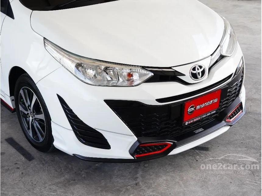 2020 Toyota YARIS Sport Hatchback