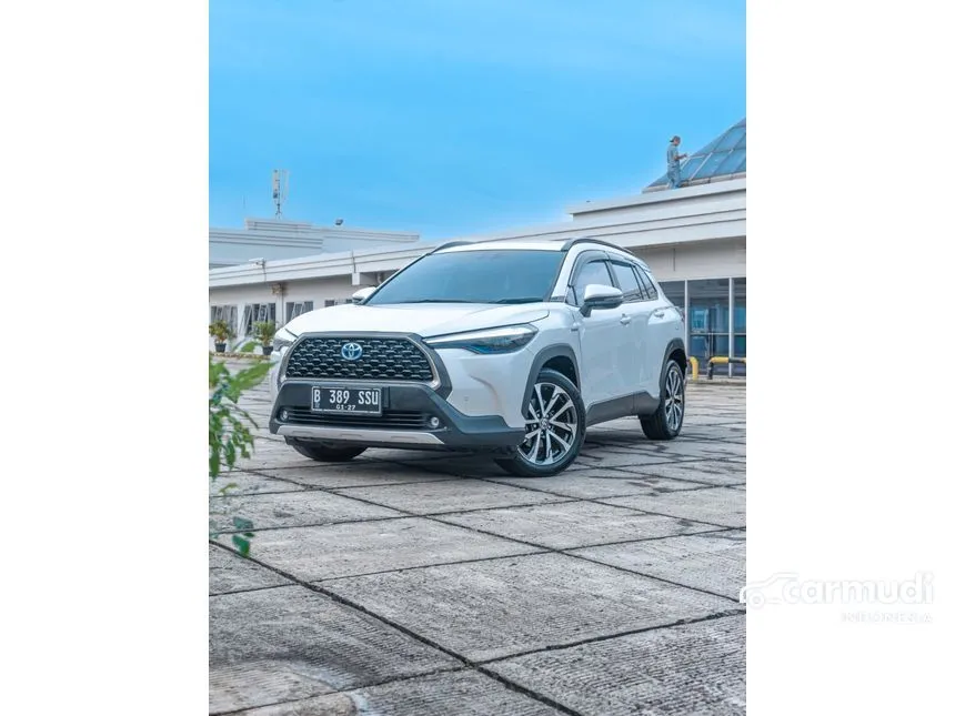 Jual Mobil Toyota Corolla Cross 2021 Hybrid 1.8 di DKI Jakarta Automatic SUV Putih Rp 323.000.000