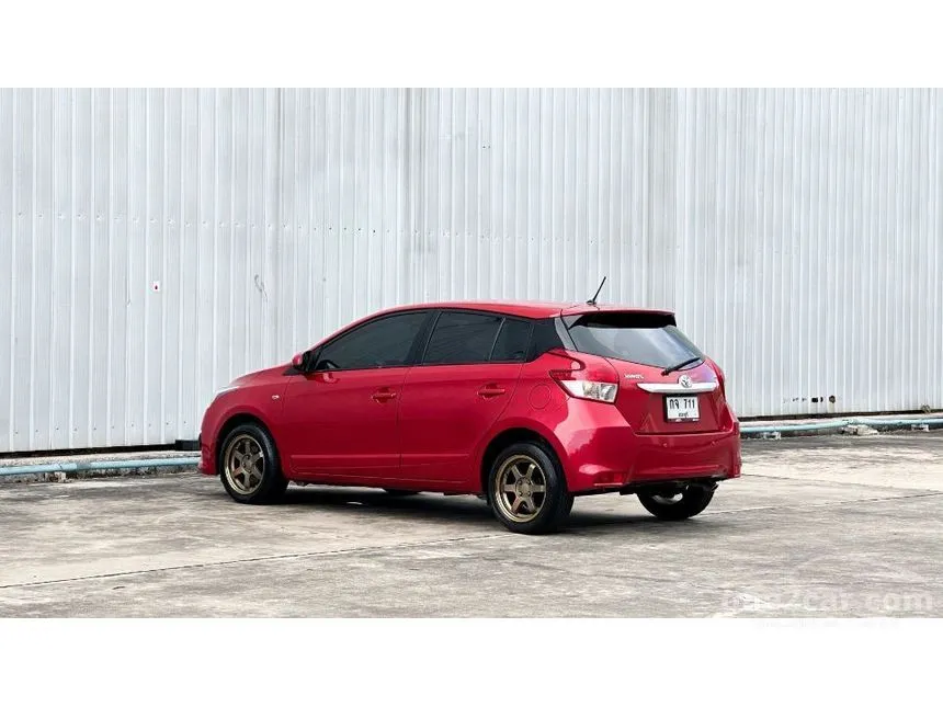 2017 Toyota YARIS E Hatchback