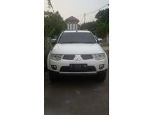 2012 Mitsubishi Pajero Sport 2.5 Dakar SUV