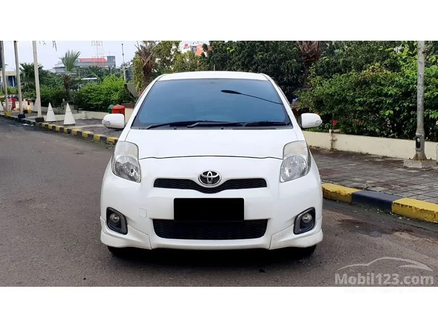 Jual Mobil Toyota Yaris 2013 S 1.5 di DKI Jakarta Automatic Hatchback Putih Rp 125.000.000