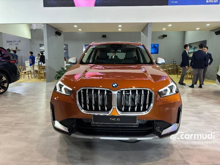 Jual Mobil BMW X1 2024 sDrive18i xLine 1.5 di DKI Jakarta Automatic SUV Lainnya Rp 985.000.000