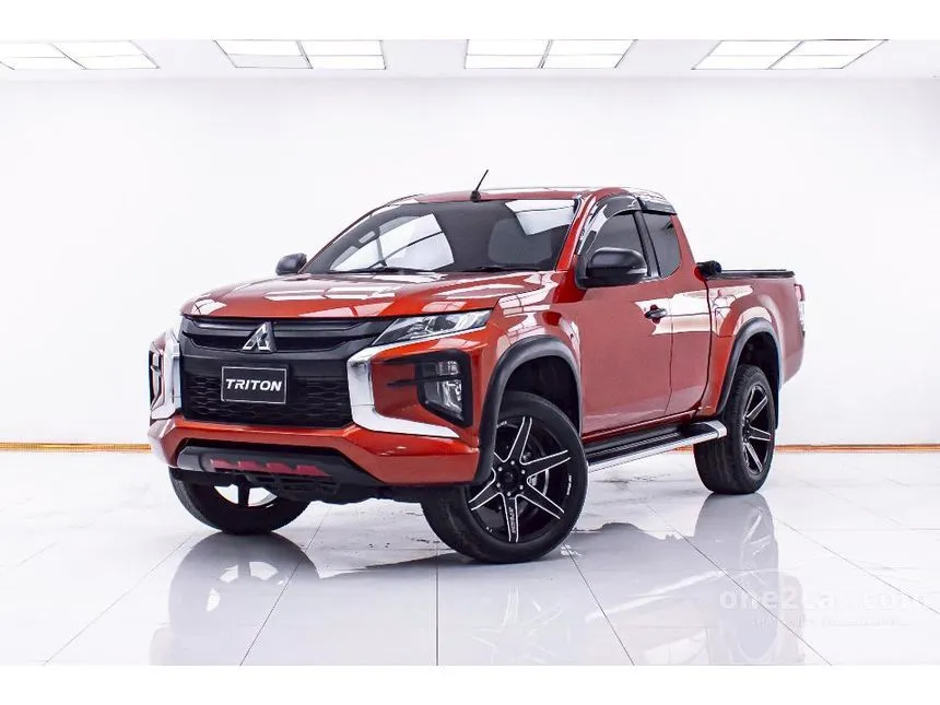 2019 Mitsubishi TRITON GLX Plus Mega Cab Pickup