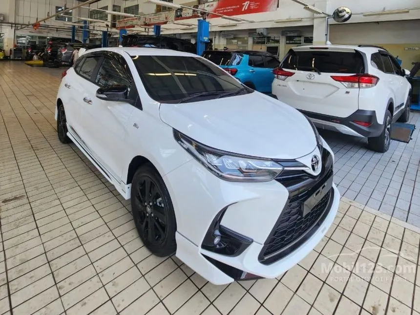 2024 Toyota Yaris S GR Sport Hatchback