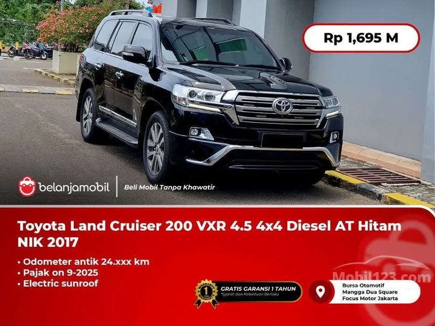 Jual Mobil Toyota Land Cruiser 2017 200 VX Grade 4.5 di DKI Jakarta Automatic SUV Hitam Rp 1.695.000.000