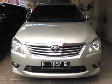 Toyota Kijang Innova 2.5 V MT 2012 di Malang