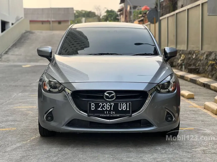 Jual Mobil Mazda 2 2019 R 1.5 di DKI Jakarta Automatic Hatchback Abu