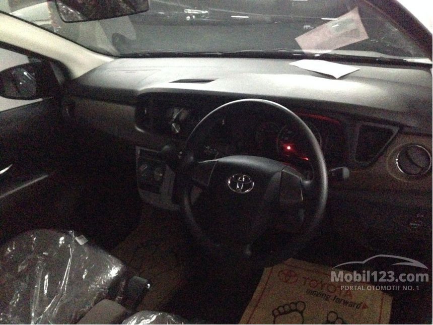 toyota calya ringan cicilan Mobil 2017 Calya B40 Jual Manual Toyota 1.2 di Yogyakarta