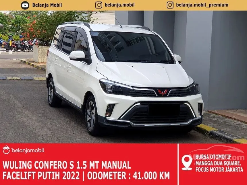 Jual Mobil Wuling Confero 2022 S C Lux 1.5 di DKI Jakarta Manual MPV Putih Rp 109.000.000