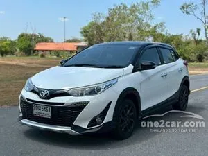2020 Toyota YARIS 1.2 High Cross Hatchback