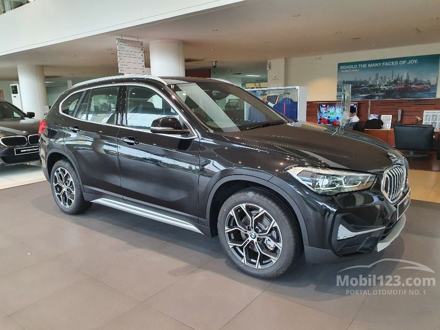 Jual Mobil Bmw X1 2019 Sdrive18i Xline 1 5 Di Dki Jakarta Automatic Suv Hitam Rp 770 000 000 6886799 Mobil123 Com