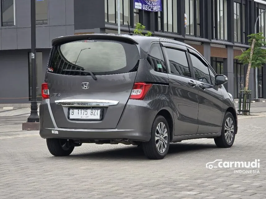 2012 Honda Freed Power Sliding Door MPV