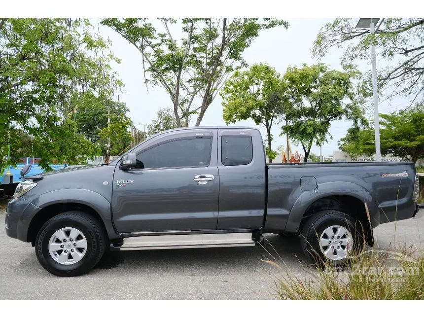 2011 Toyota Hilux Vigo E Prerunner Pickup