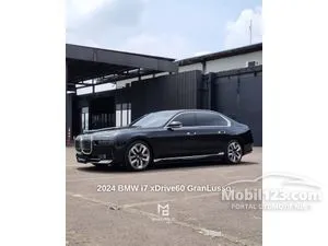 2024 BMW i7 xDrive60 Gran Lusso Sedan