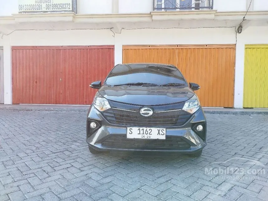 Jual Mobil Daihatsu Sigra 2023 R Deluxe 1.2 di Jawa Timur Manual MPV Abu
