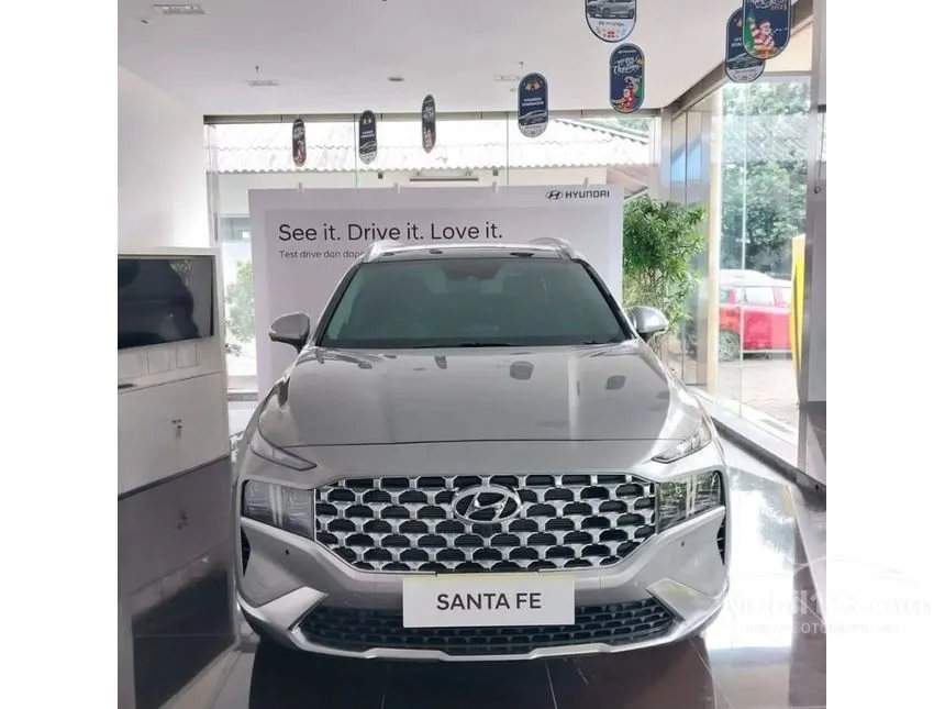 Jual Mobil Hyundai Santa Fe 2024 CRDi Signature 2.2 di DKI Jakarta Automatic SUV Lainnya Rp 759.000.000