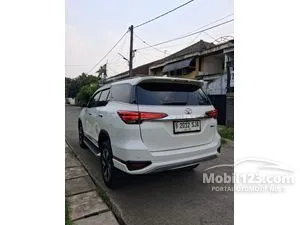 2019 Toyota Fortuner 2.4 VRZ TRD 4X2 SUV