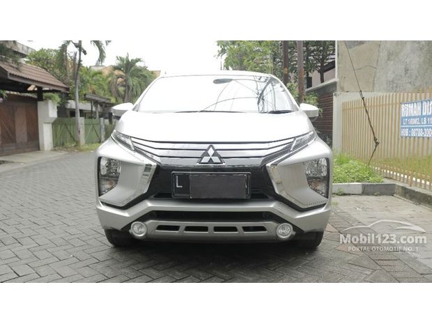 Mitsubishi Xpander SPORT Mobil bekas  dijual  di  Jawa  timur  