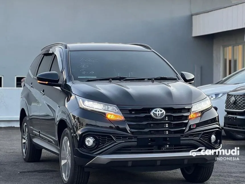 Jual Mobil Toyota Rush 2024 S GR Sport 1.5 di Banten Automatic SUV Hitam Rp 250.000.000