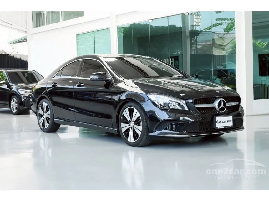 2017 Mercedes-Benz CLA200 Urban Sedan