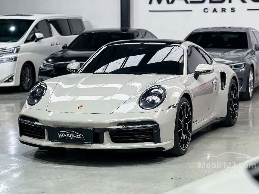 2022 Porsche 911 Turbo Coupe