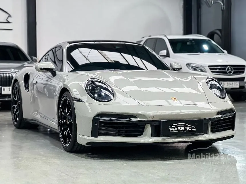 2022 Porsche 911 Turbo Coupe