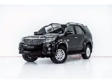 2012 Toyota FORTUNER 3.0 (ปี 12-15) V SUV